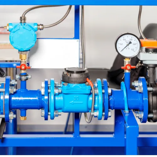 Banco de pruebas y medidor de agua